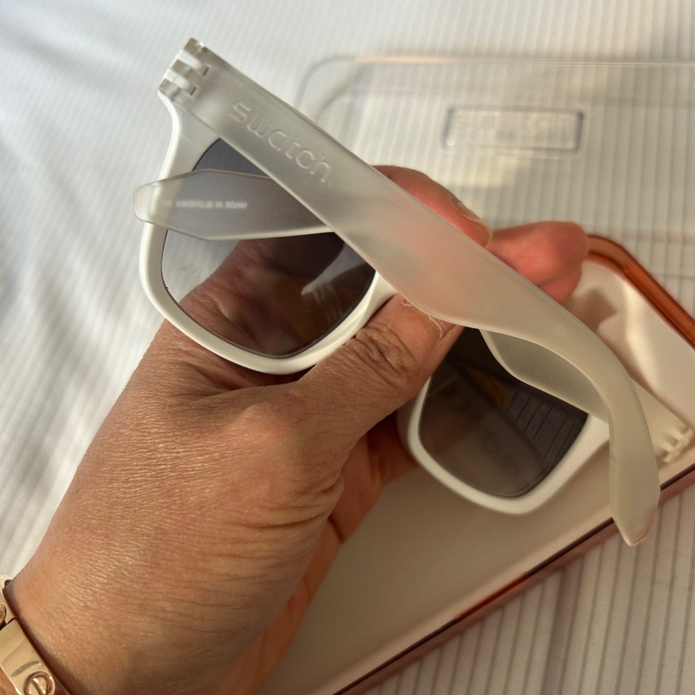 Rare SWATCH Tomatoes sunglasses - Picture 5 of 6
